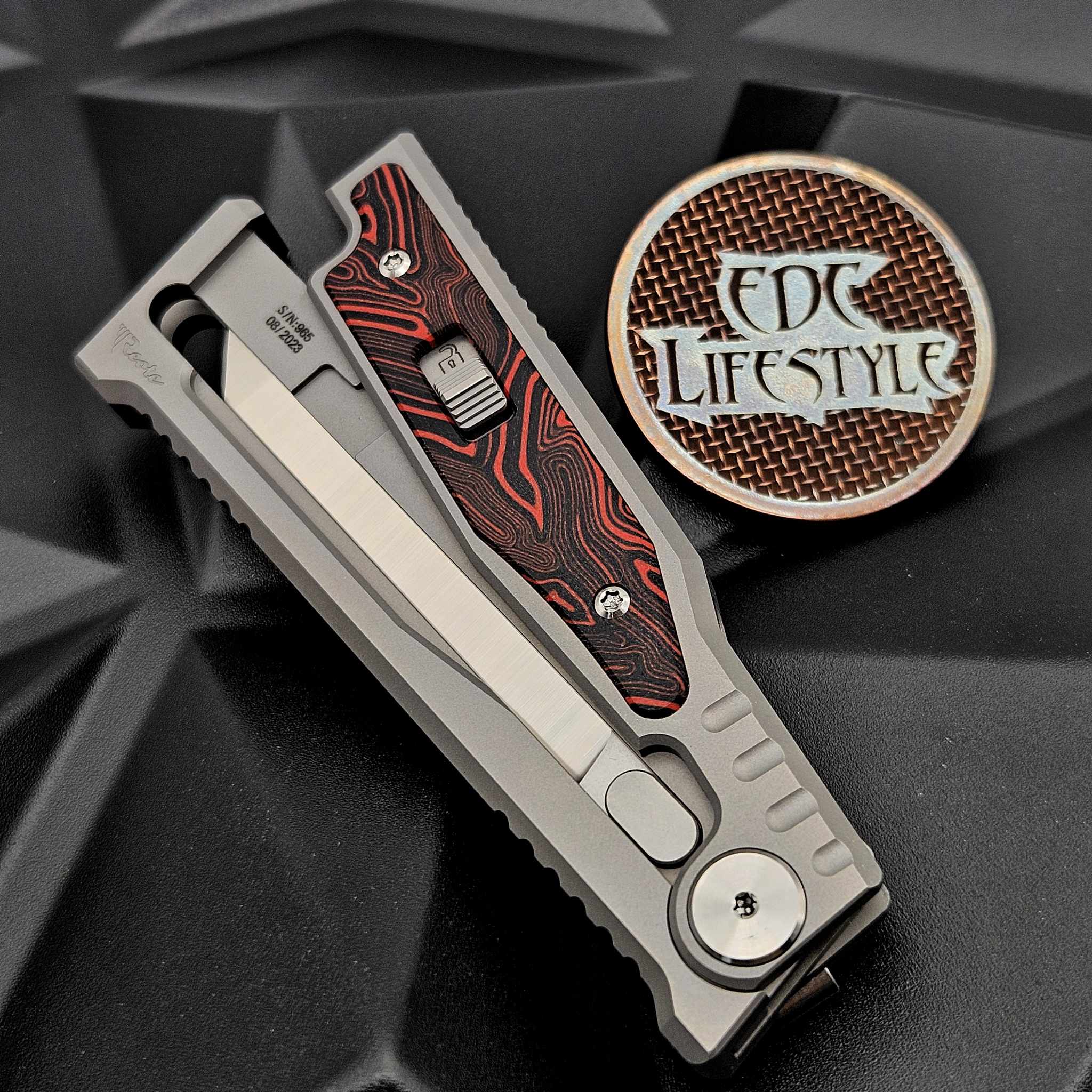 Reate Knives Exo-M Gravity Knife Red/Black G-10 Damascus