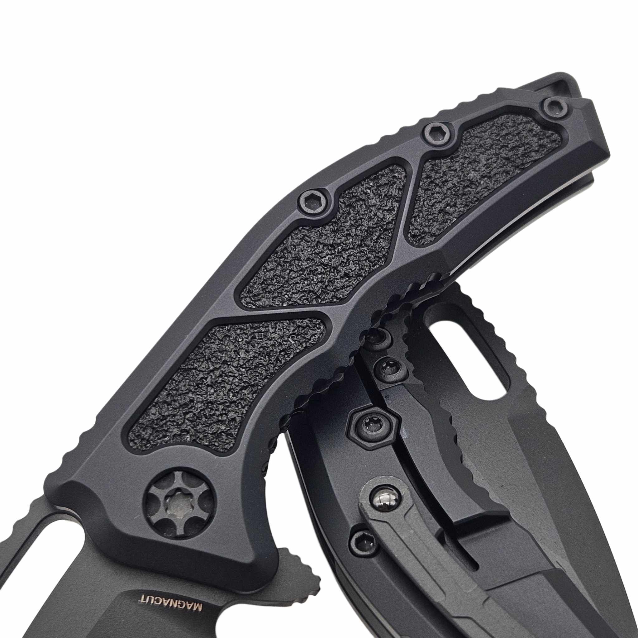 Heretic Medusa Black Tactical Manual 3