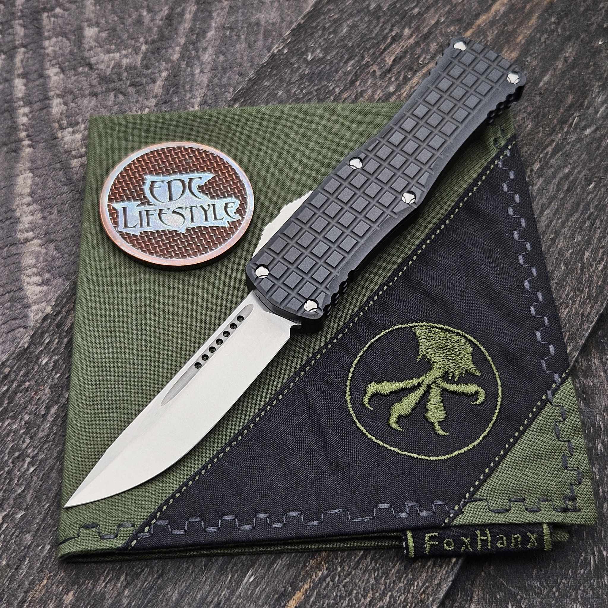 Microtech 703-10FRS Hera Frag Single Edge Stonewash Standard