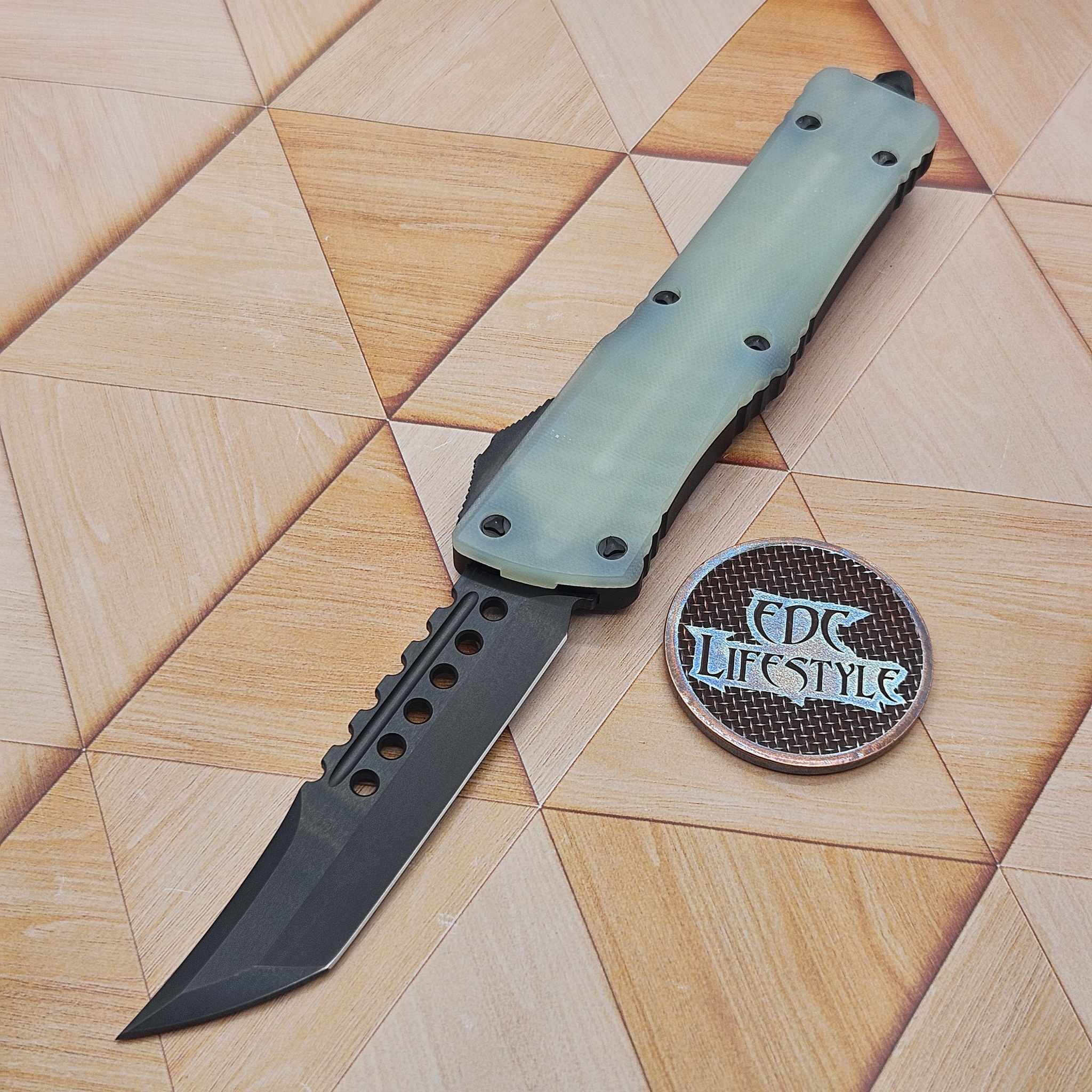 Microtech Combat Troodon 219-1DLCTGTJGSH Hellhound Shadow DLC Jade