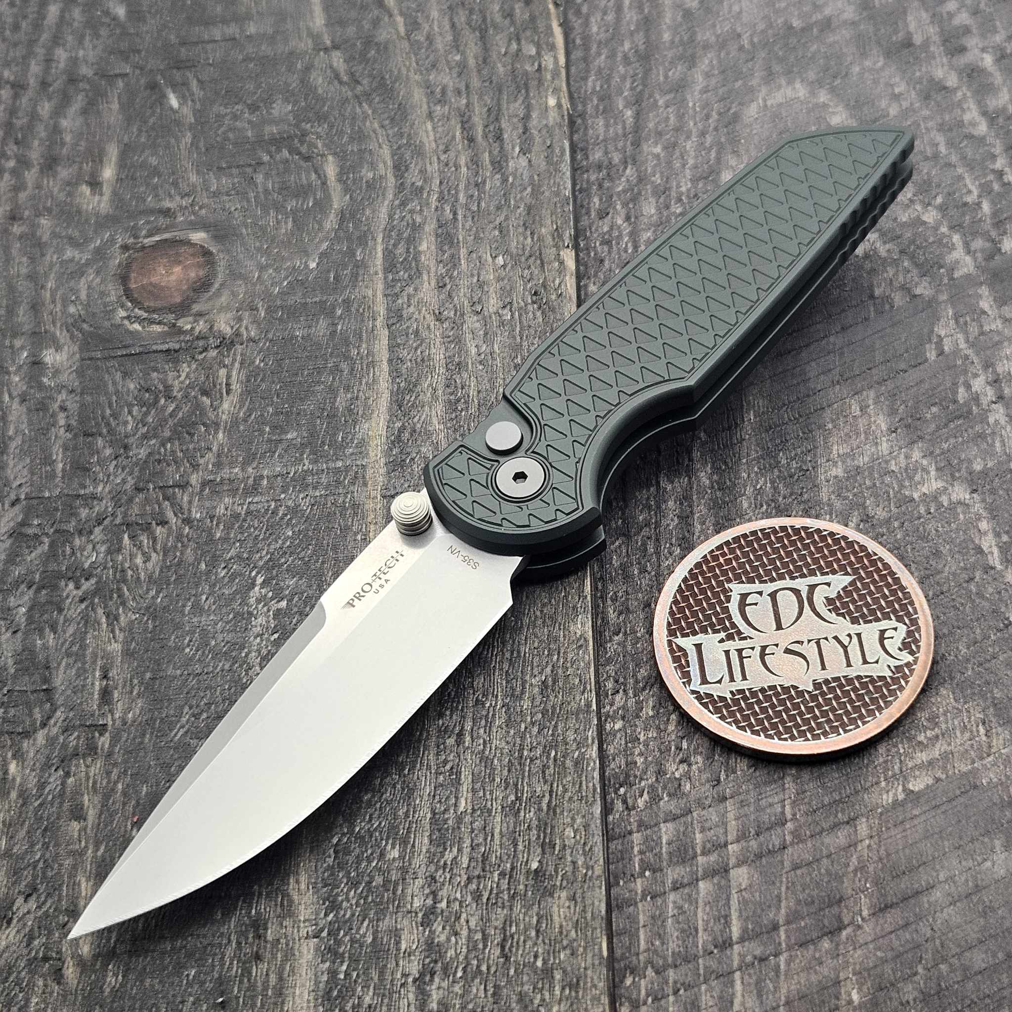 Pro-Tech Knives TR-3 Integrity Thumbstud Manual Tactical Response
