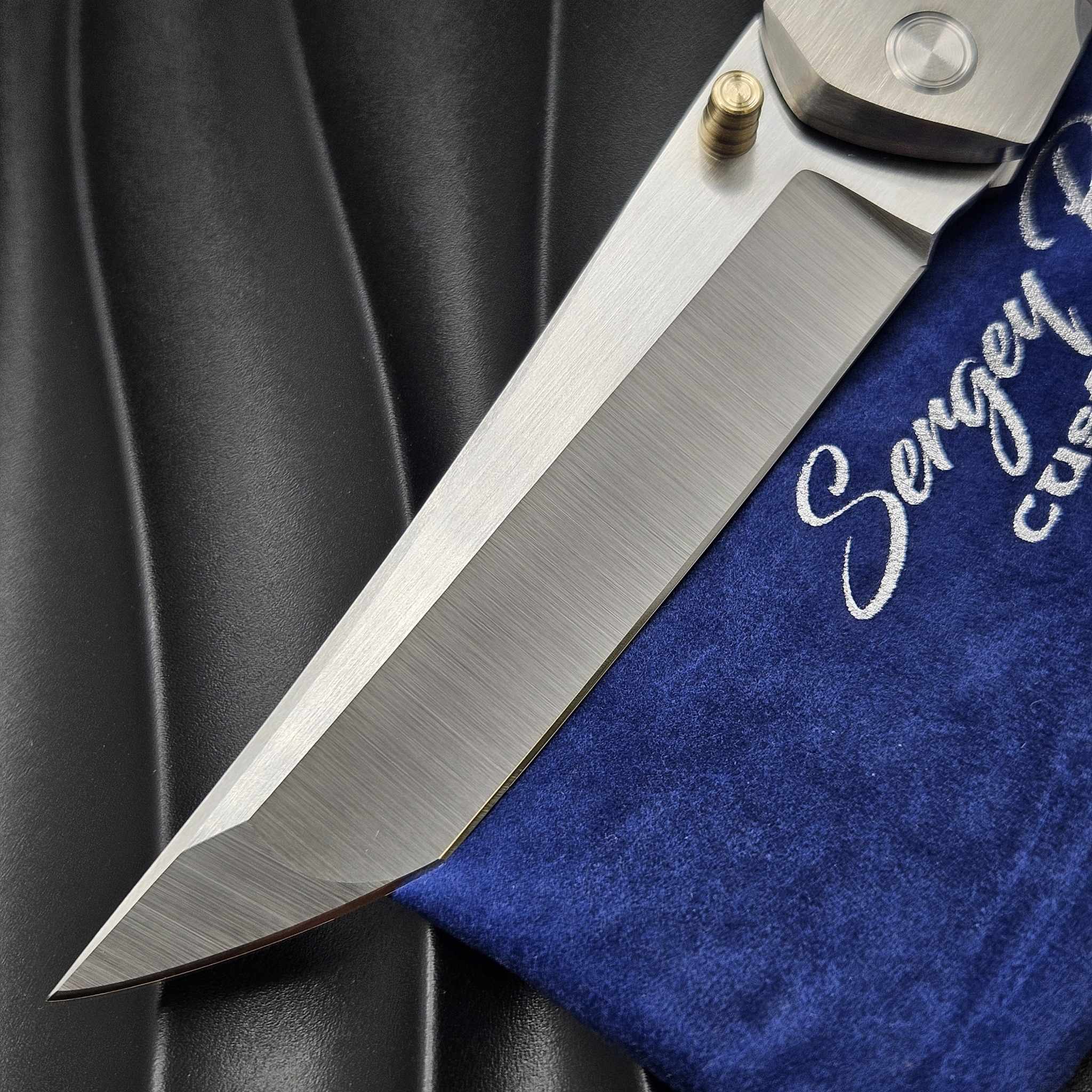 Sergey Rogovets Tanto#3 Magnacut 6al4v Titanium Thumbstud/Front