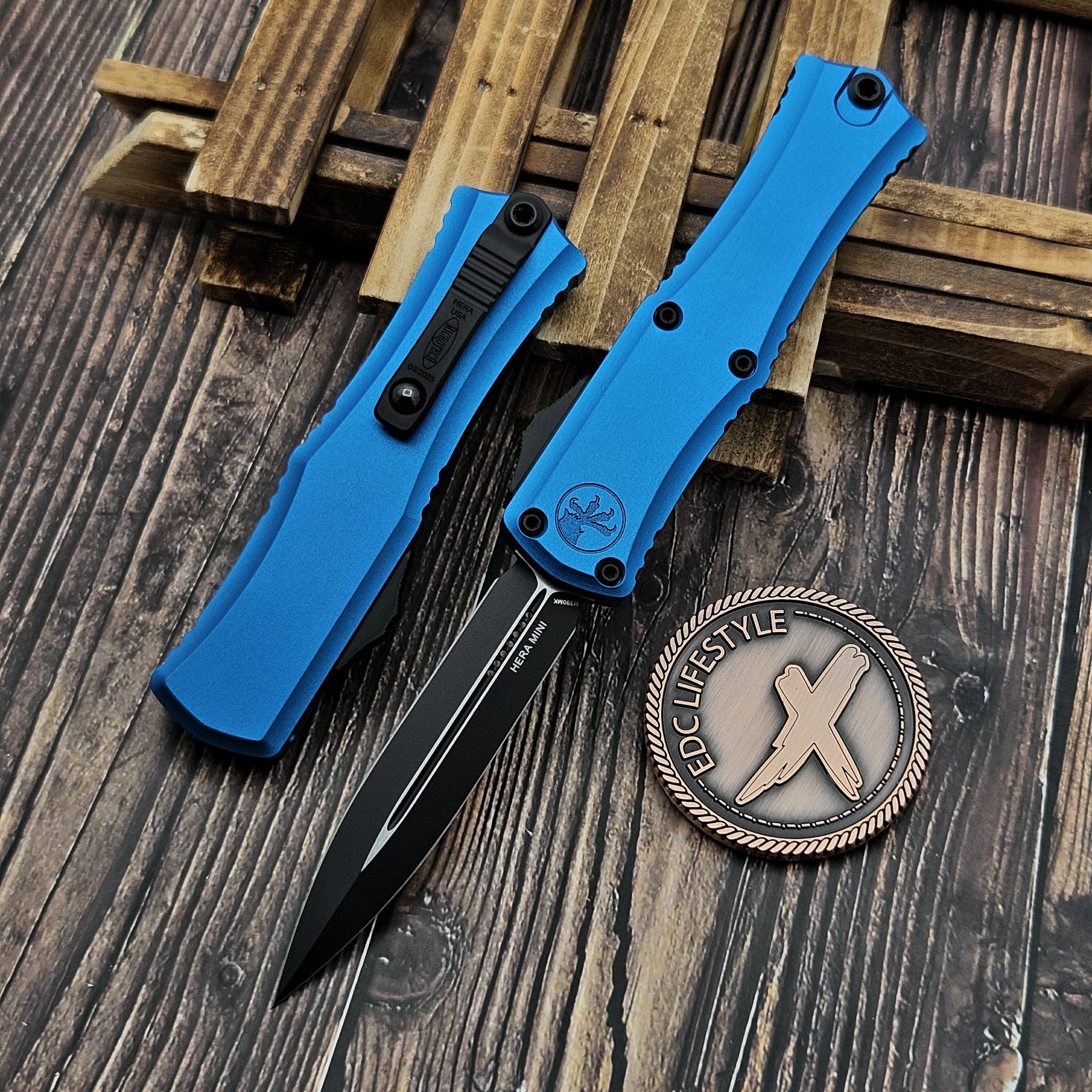 Microtech Hera II Mini Blue 2.90