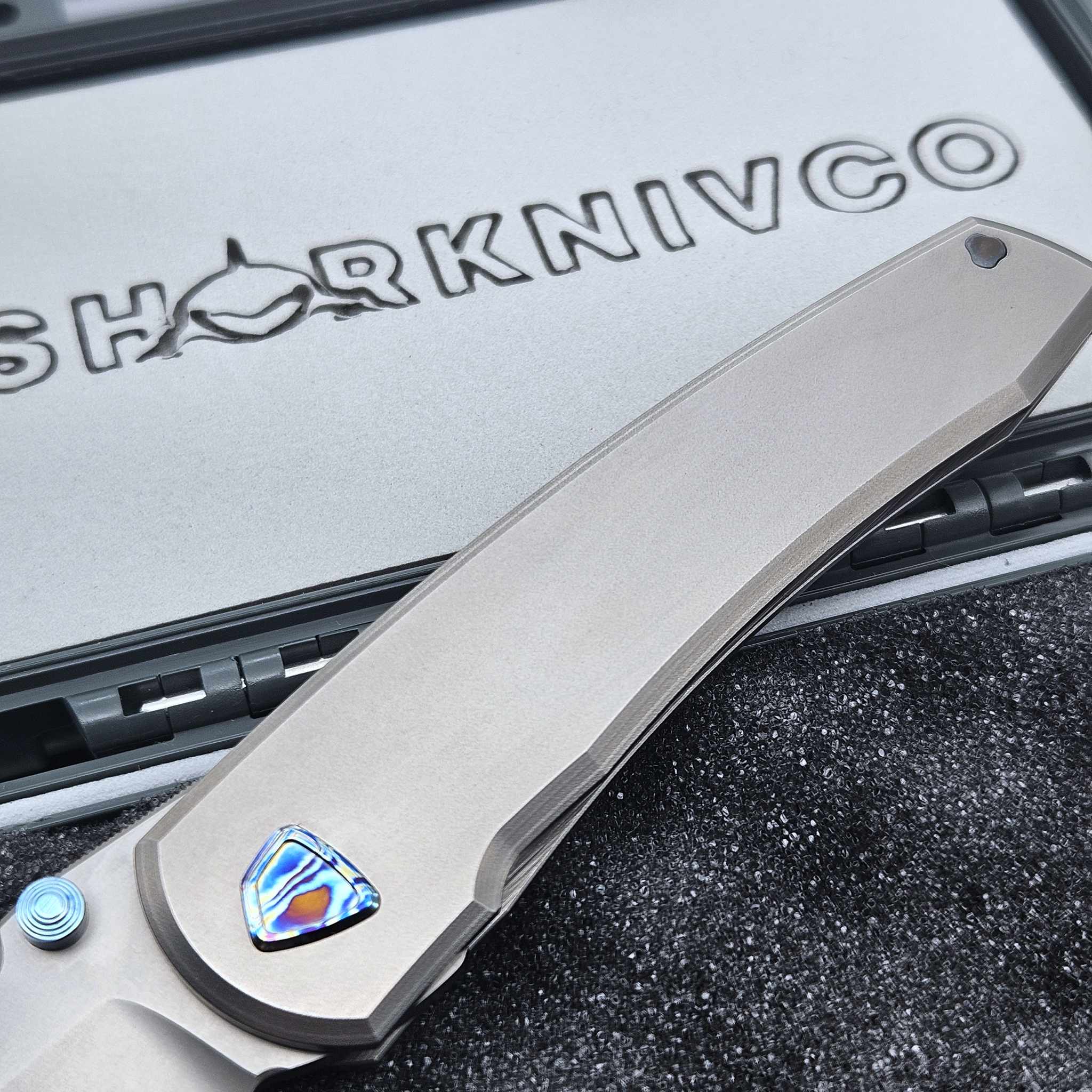 Sharknivco Waka PJ Waka with Timascus Accents Fiber ZirBlast RWL34