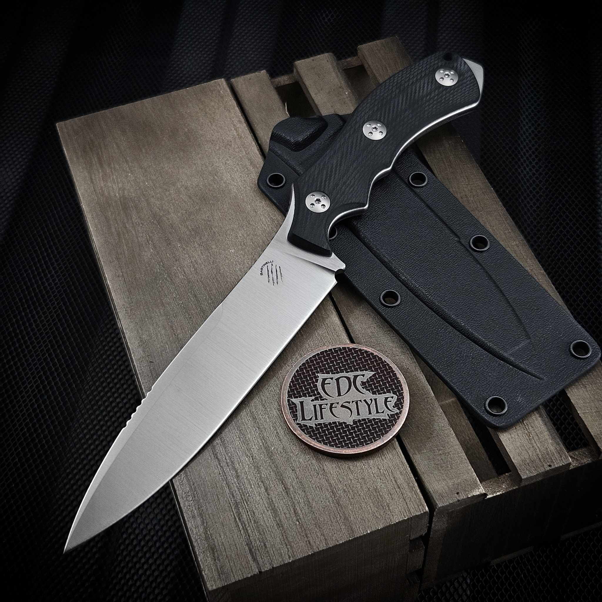 Bastinelli Knives Raptor L Black G-10 5.5