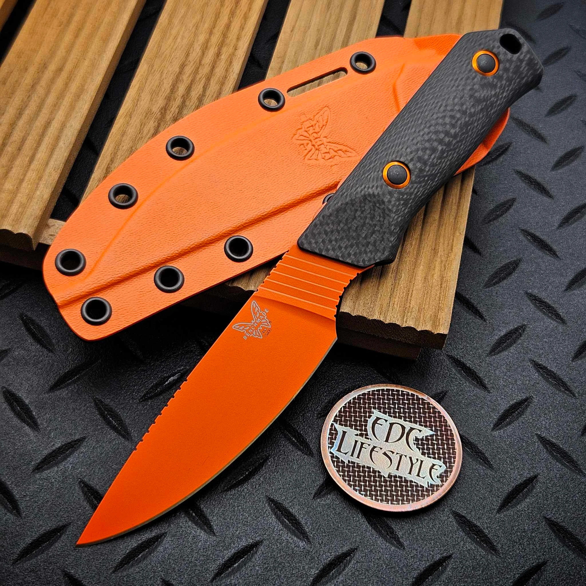 Benchmade Raghorn Fixed Blade Carbon Fiber 4" Cru-Wear Drop-Point