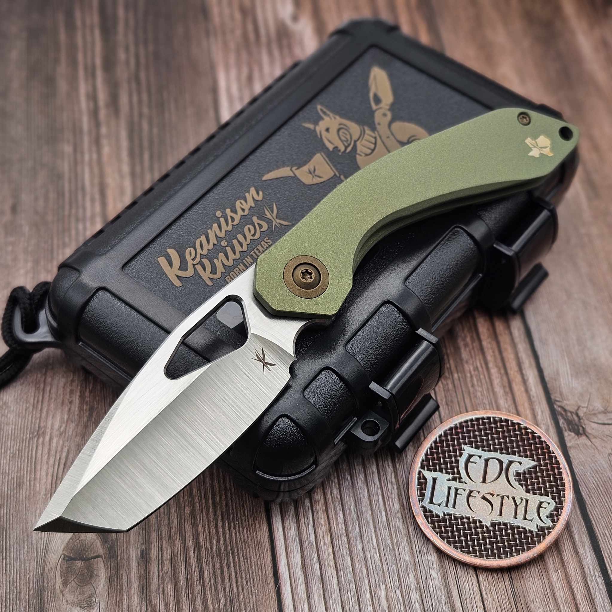 k.fsoon☆ Keanison Knives Bull Terrier Cerakote Titanium Handle 3.3