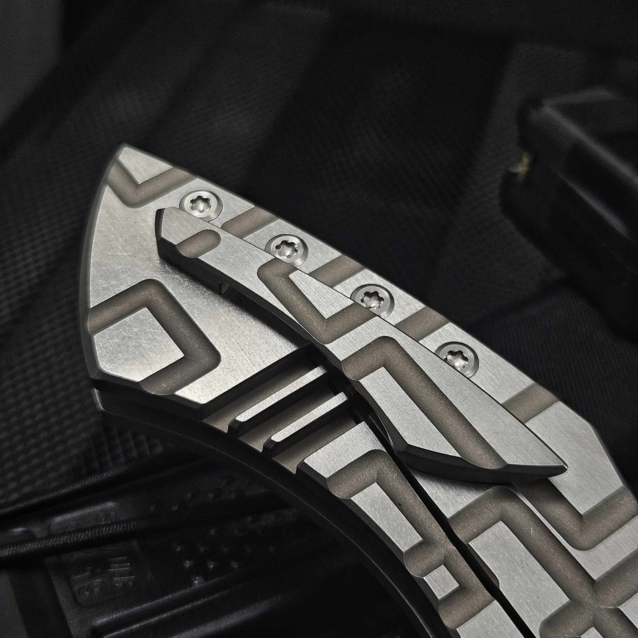 Sergey Rogovets XR3 Titanium Folder 4.37