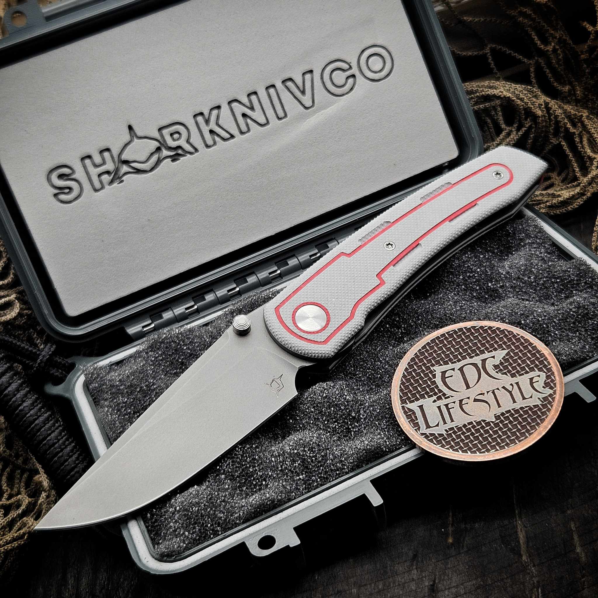 Sharknivco Waka Grey Glass w/Red Accents ZirBlast RWL34 Blade