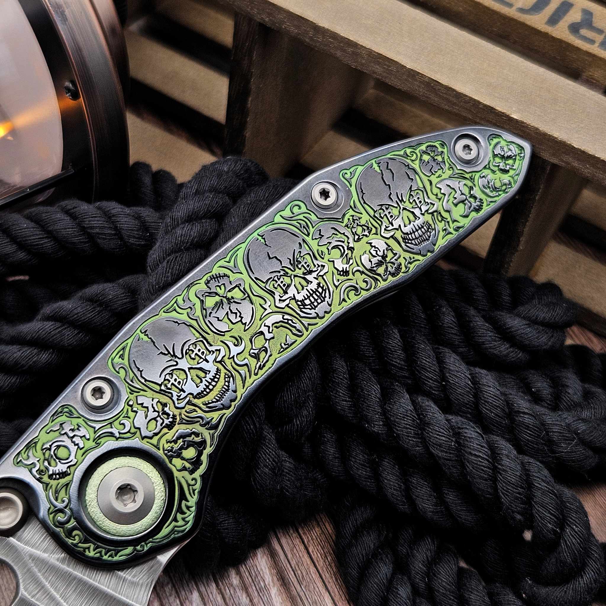 Borka Blades チタニウム チタン ロゴ コイン パッチ モラルパッチ