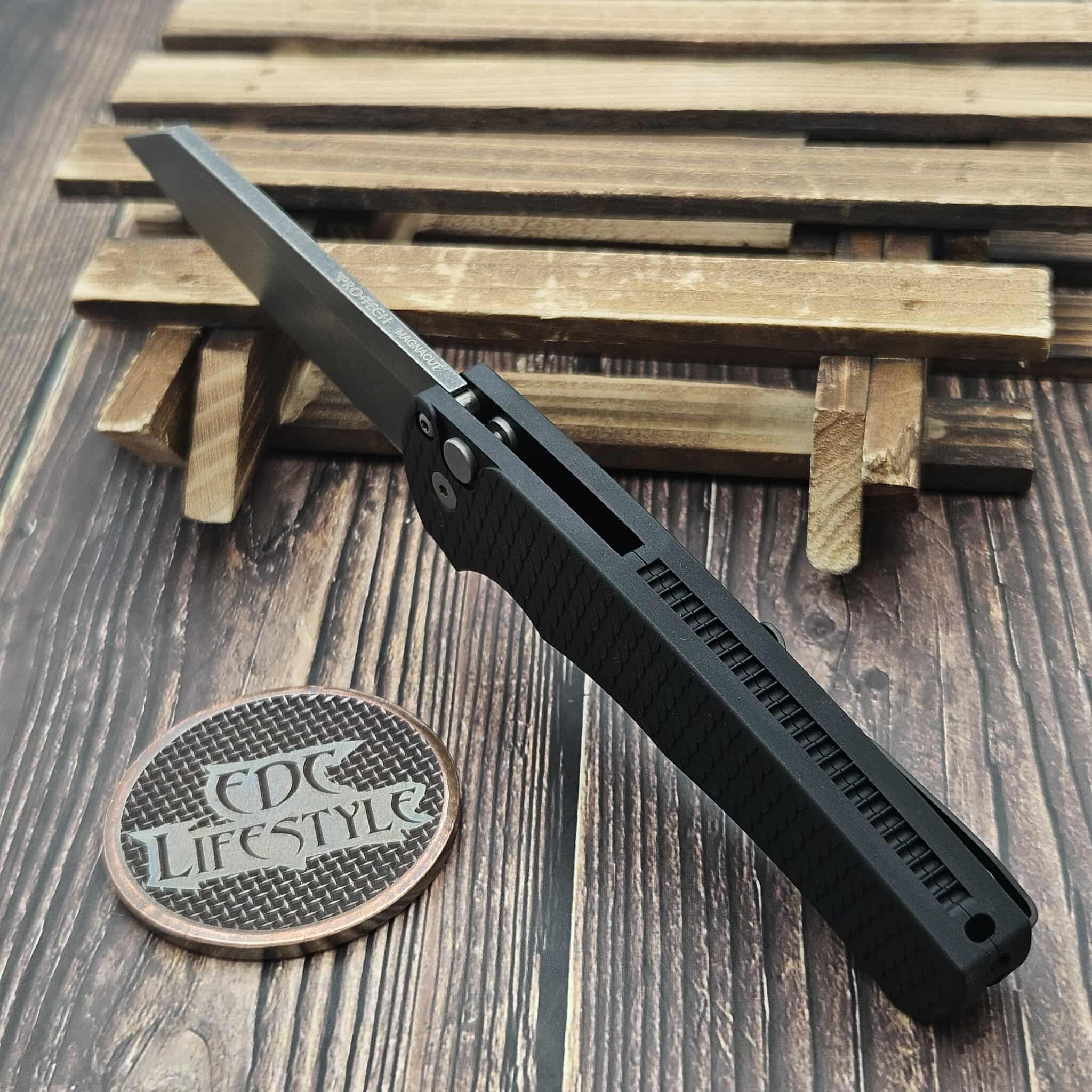 Pro-Tech Knives Malibu Flipper Black dragon scale aluminum handles