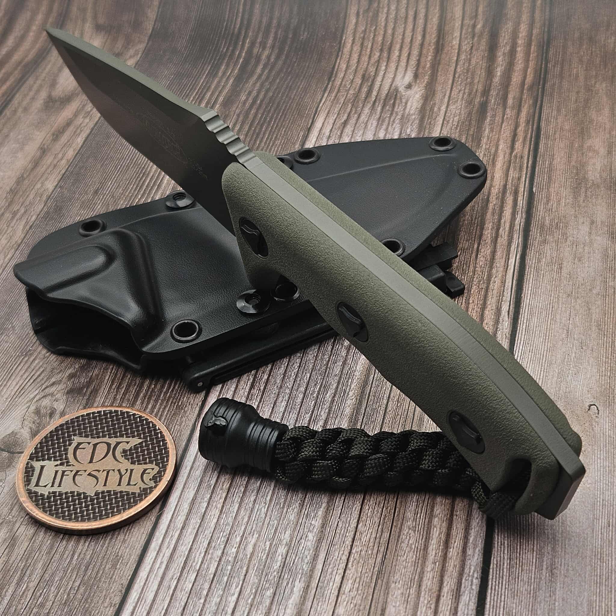 Microtech Currahee S/E Green Standard 102-1GR - Preowned