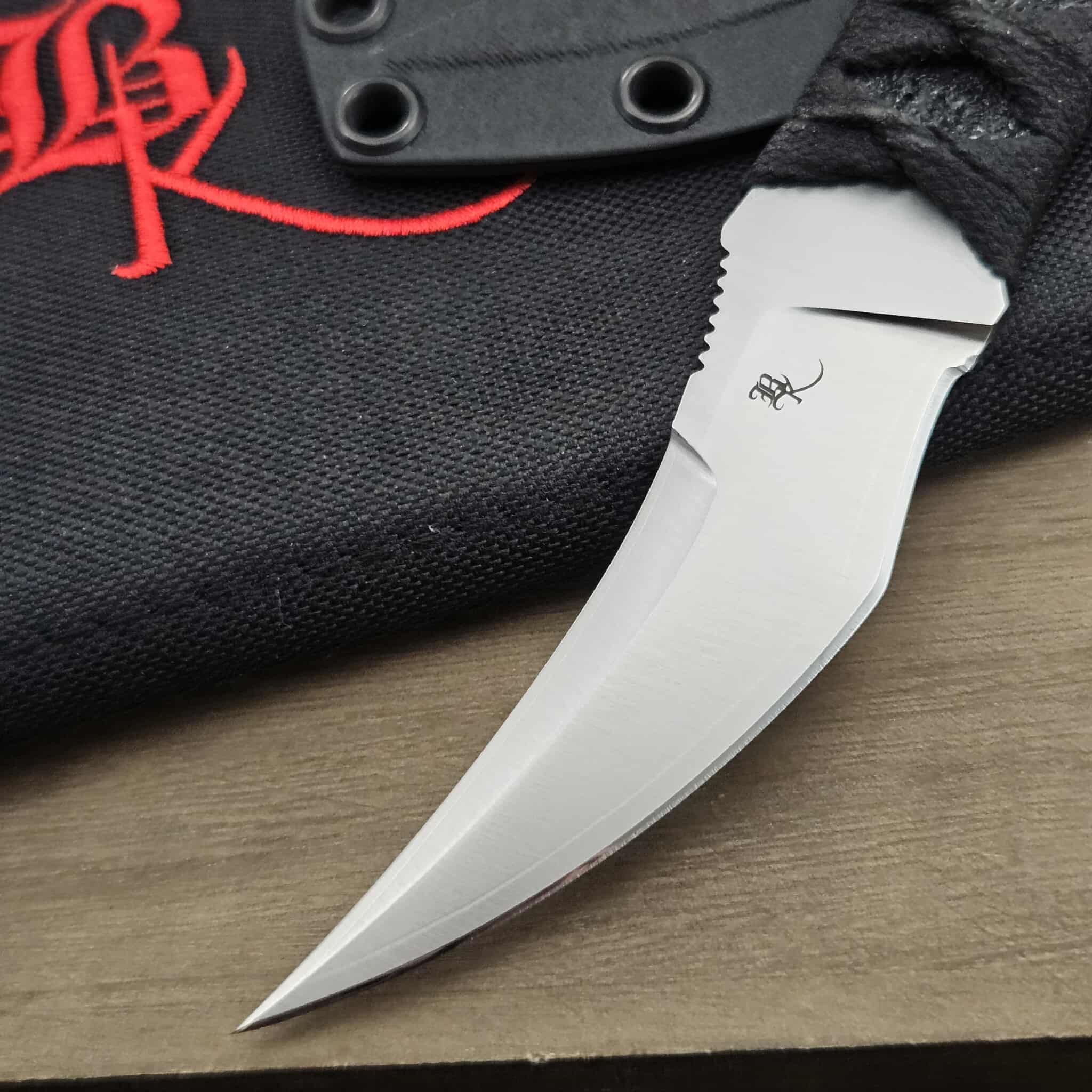 Bastinelli Knives DBS Fixed Blade Satin Tsuka Wrap