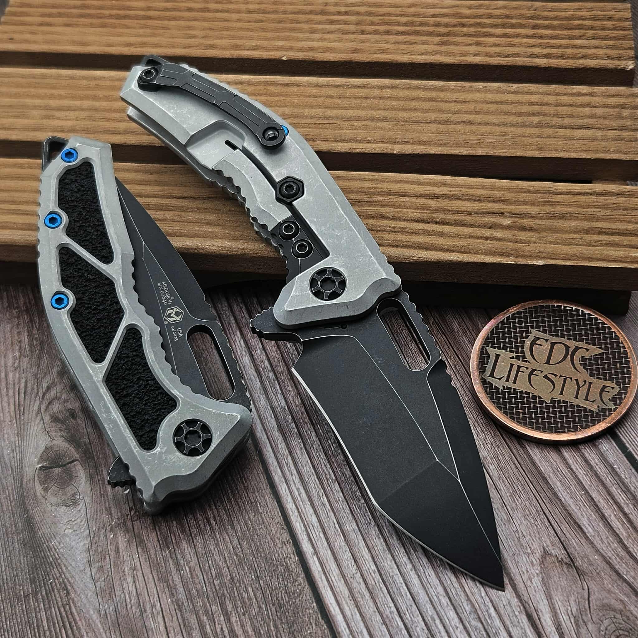Heretic Medusa Blizzard Manual Folder Battle Black Cerakote