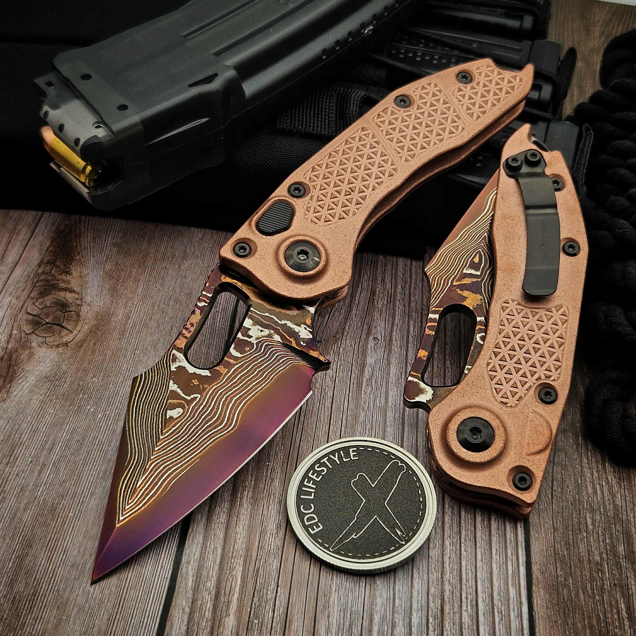 Microtech Marfione Select Copper Auto Stitch Blued(Purple) Baker