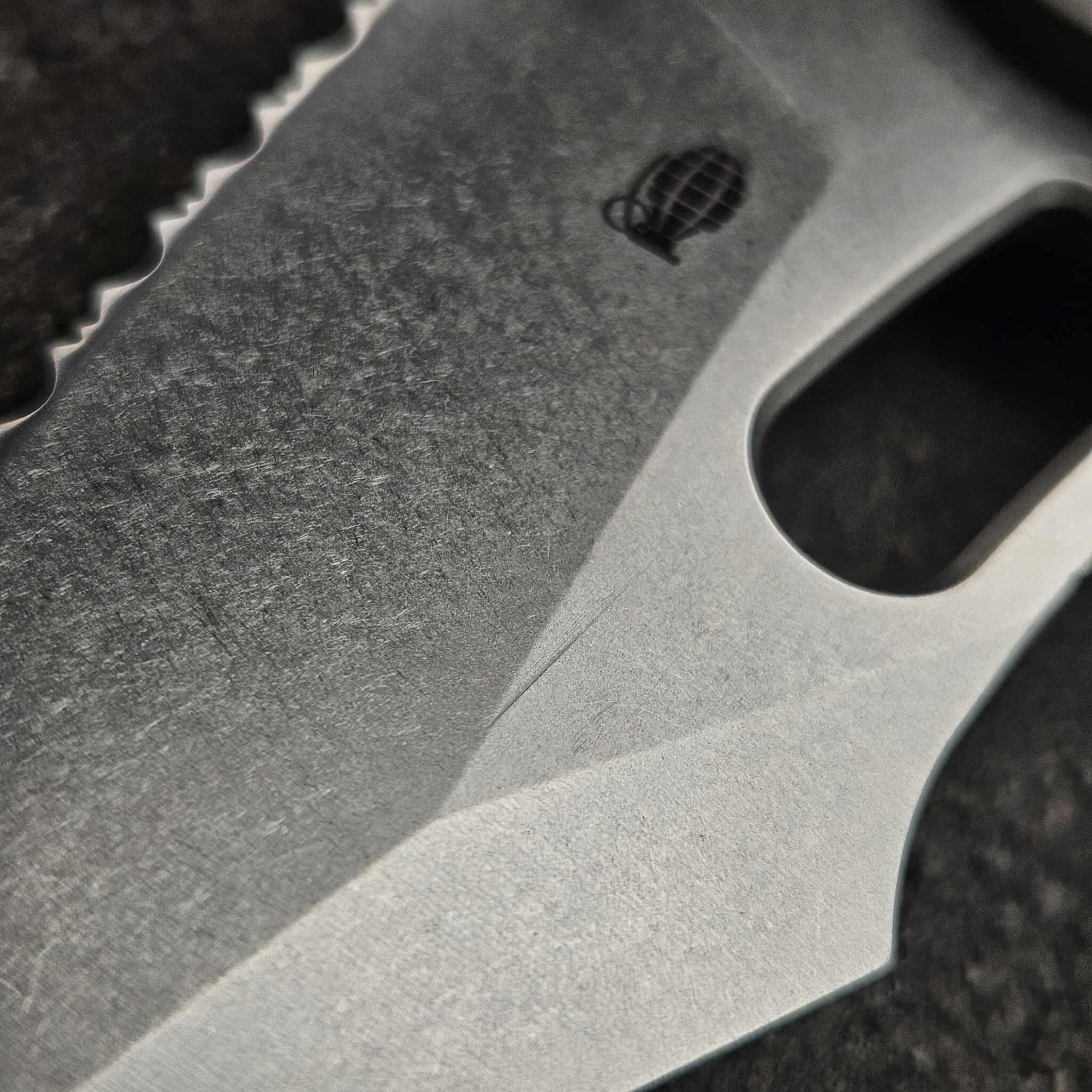 Microtech 1136-10 Black LUDT Gen III T/E Stonewash Grenade