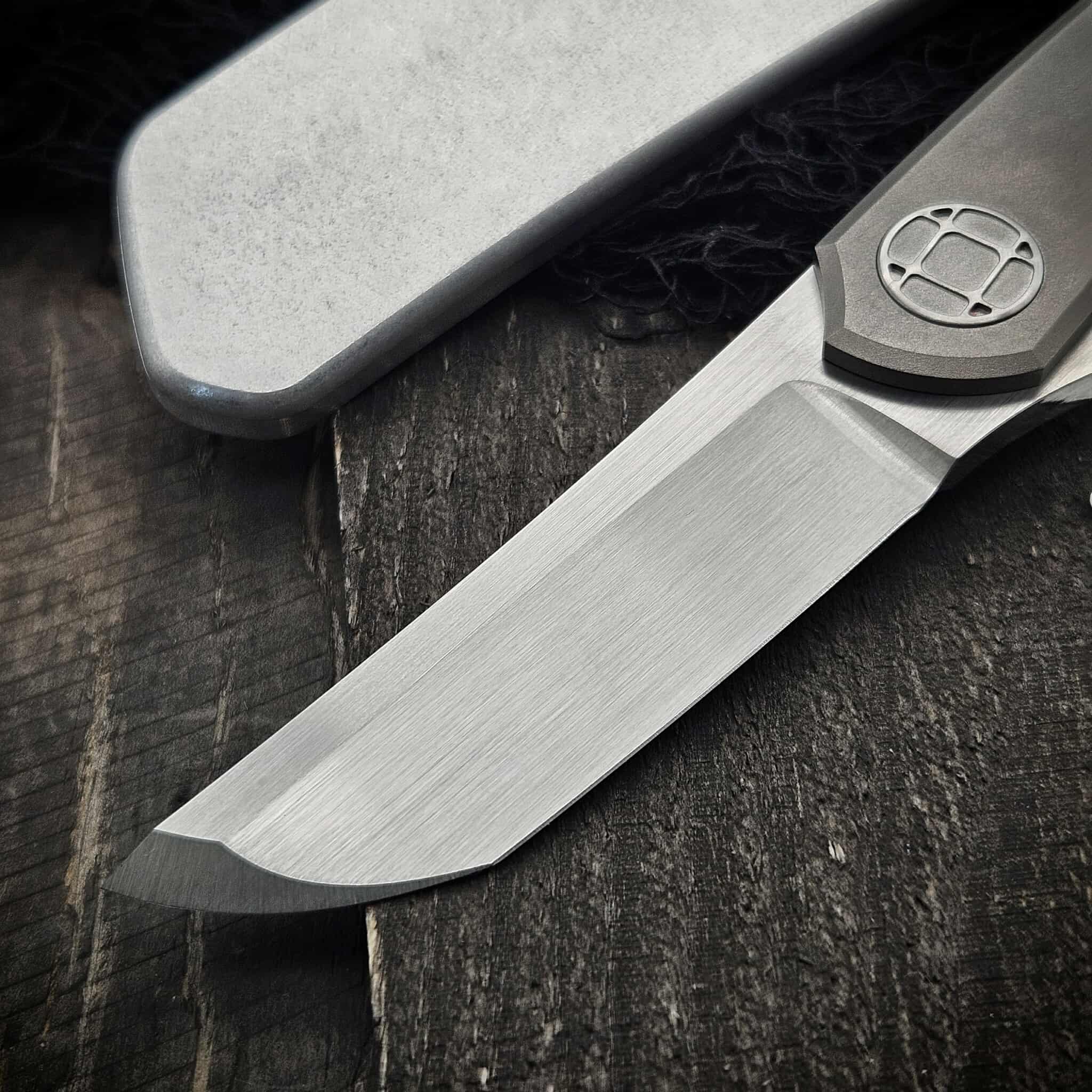 Sharknivco Ryu Bead Zirblast Titanium Hamadashi Tanto