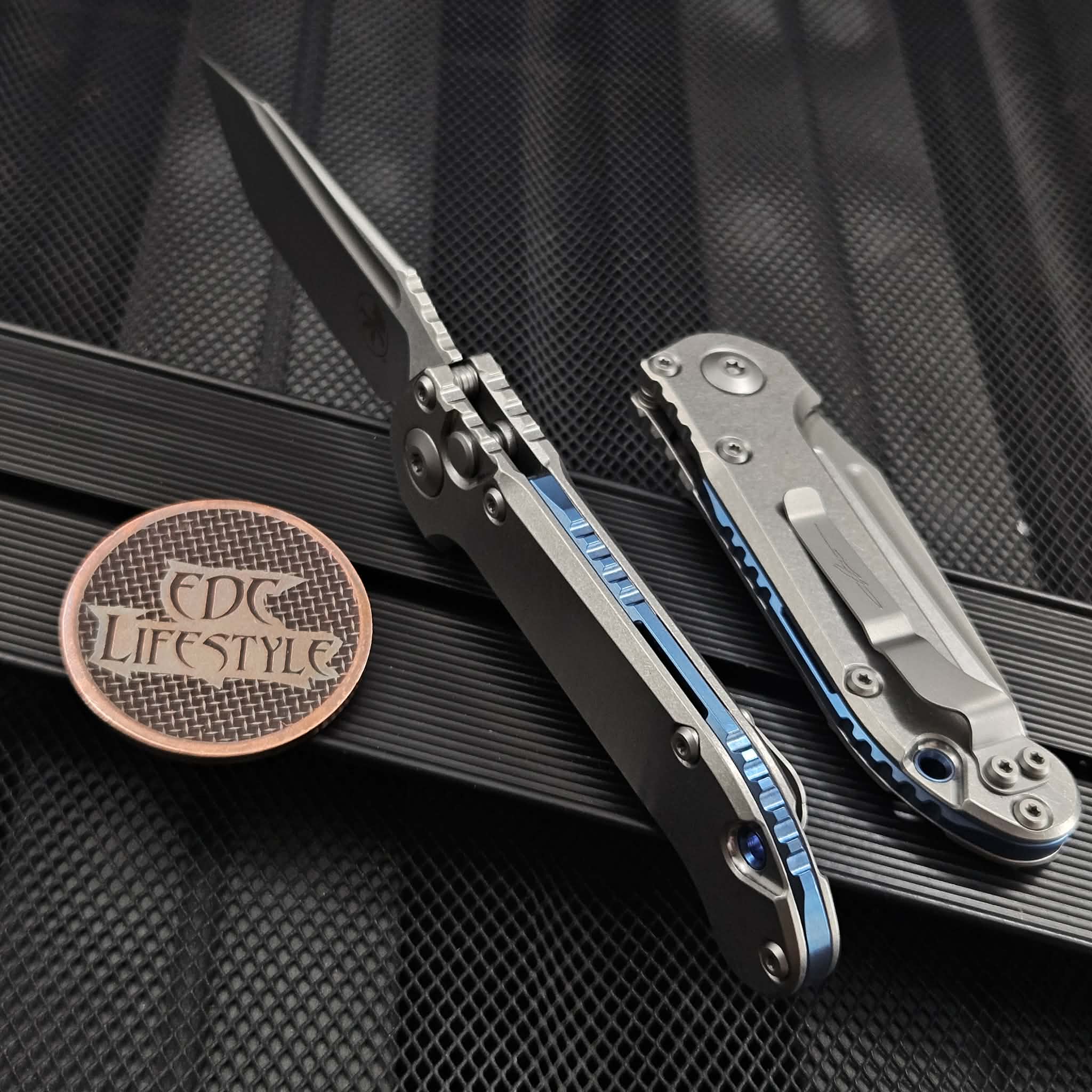 Microtech LUDT Titanium Slab Side T/E Stonewash 1136-10MS3 Blue Ti