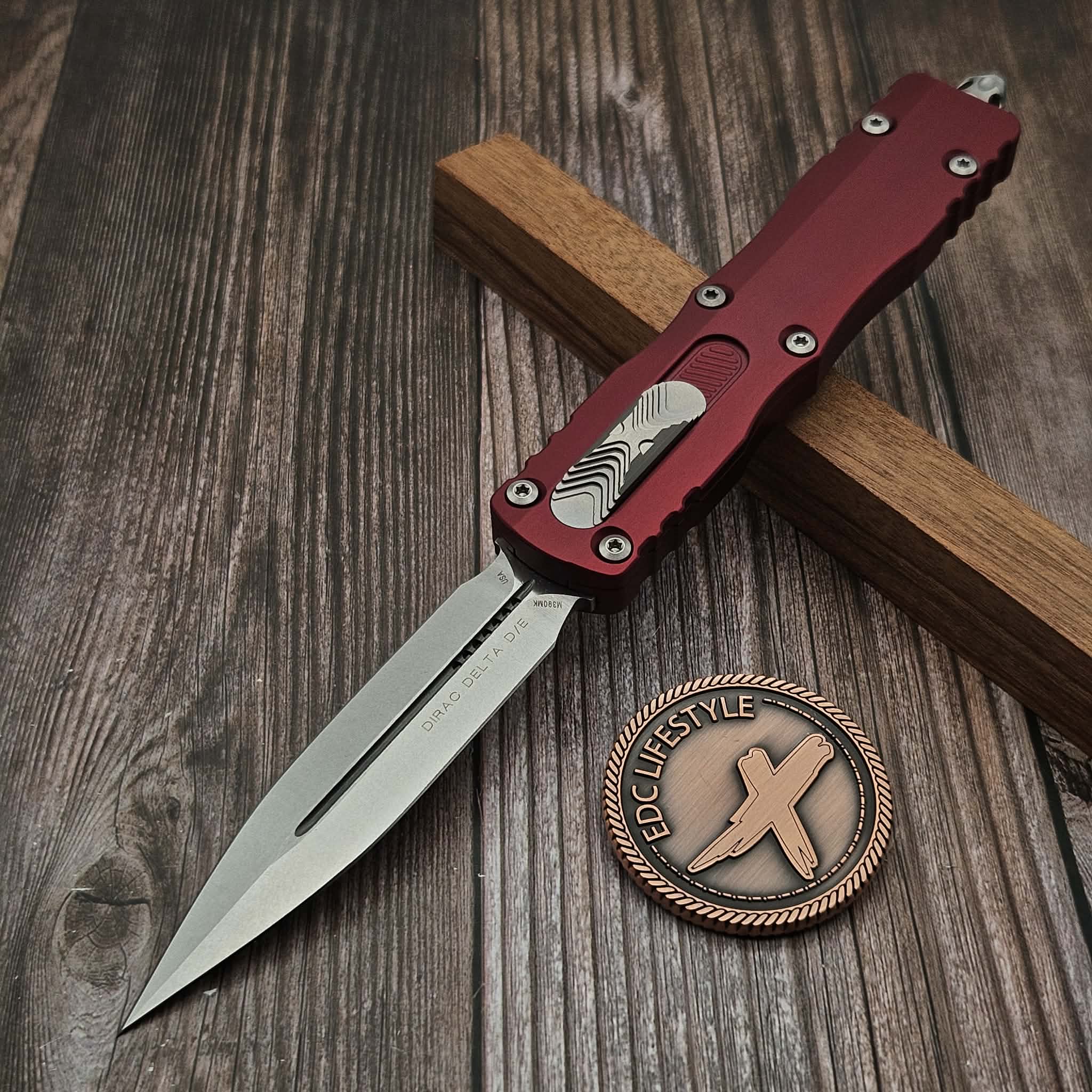Microtech 227-10MR Merlot Dirac Delta D/E Stonewash - Preowned