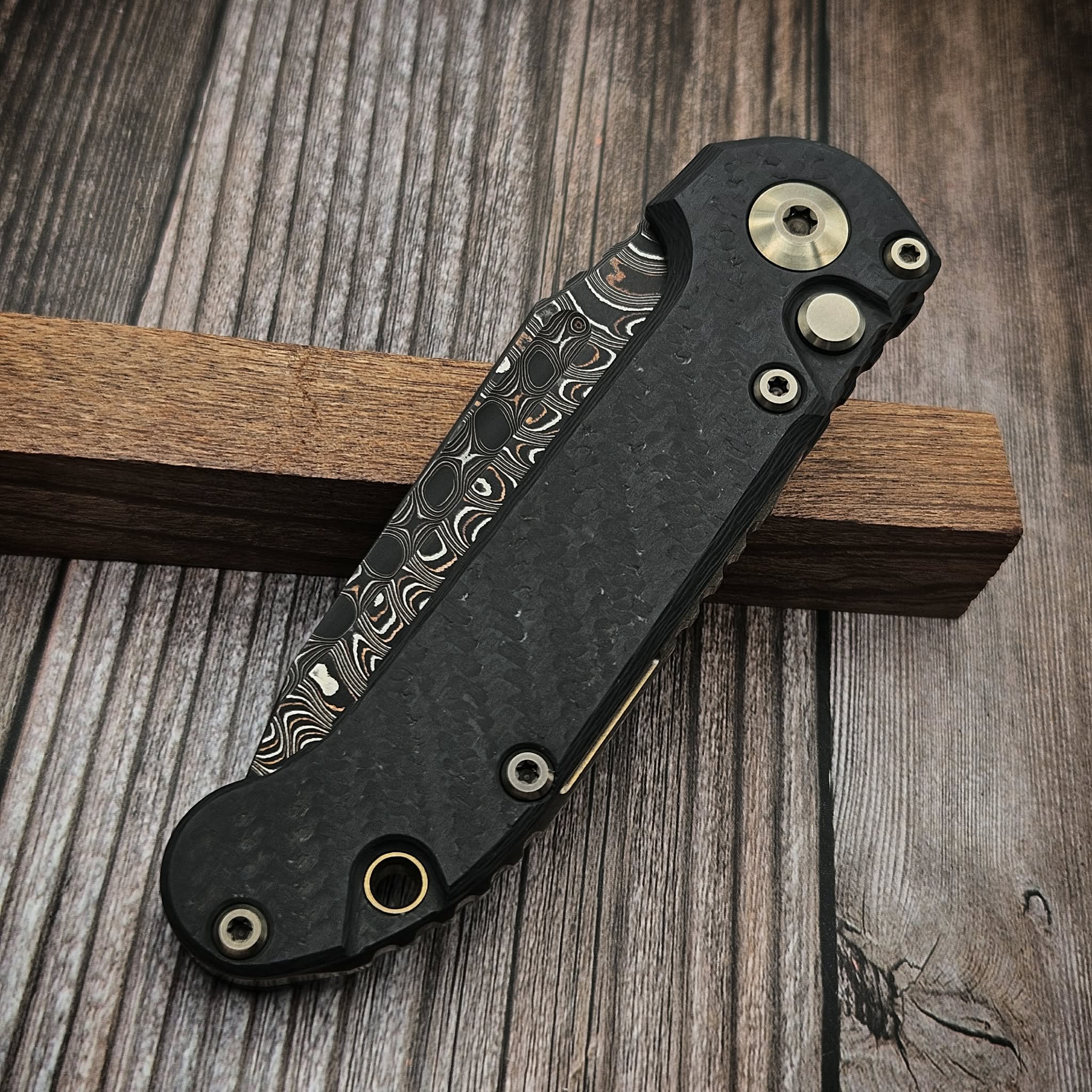 Microtech LUDT T/E Baker Forge Damascus Carbon Fiber Handles 1136