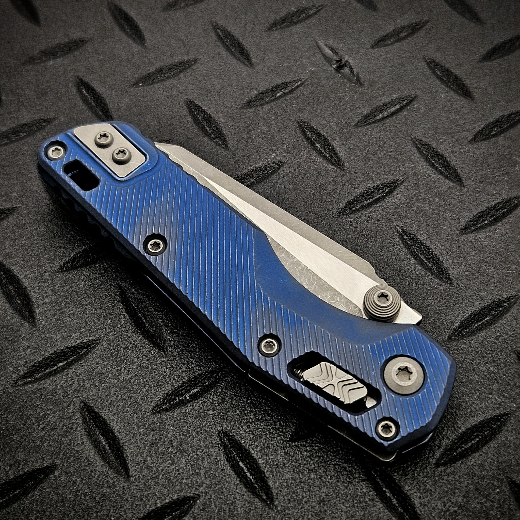 Microtech MSI Mini Antique Blue Fluted Titanium Apocalyptic 210M