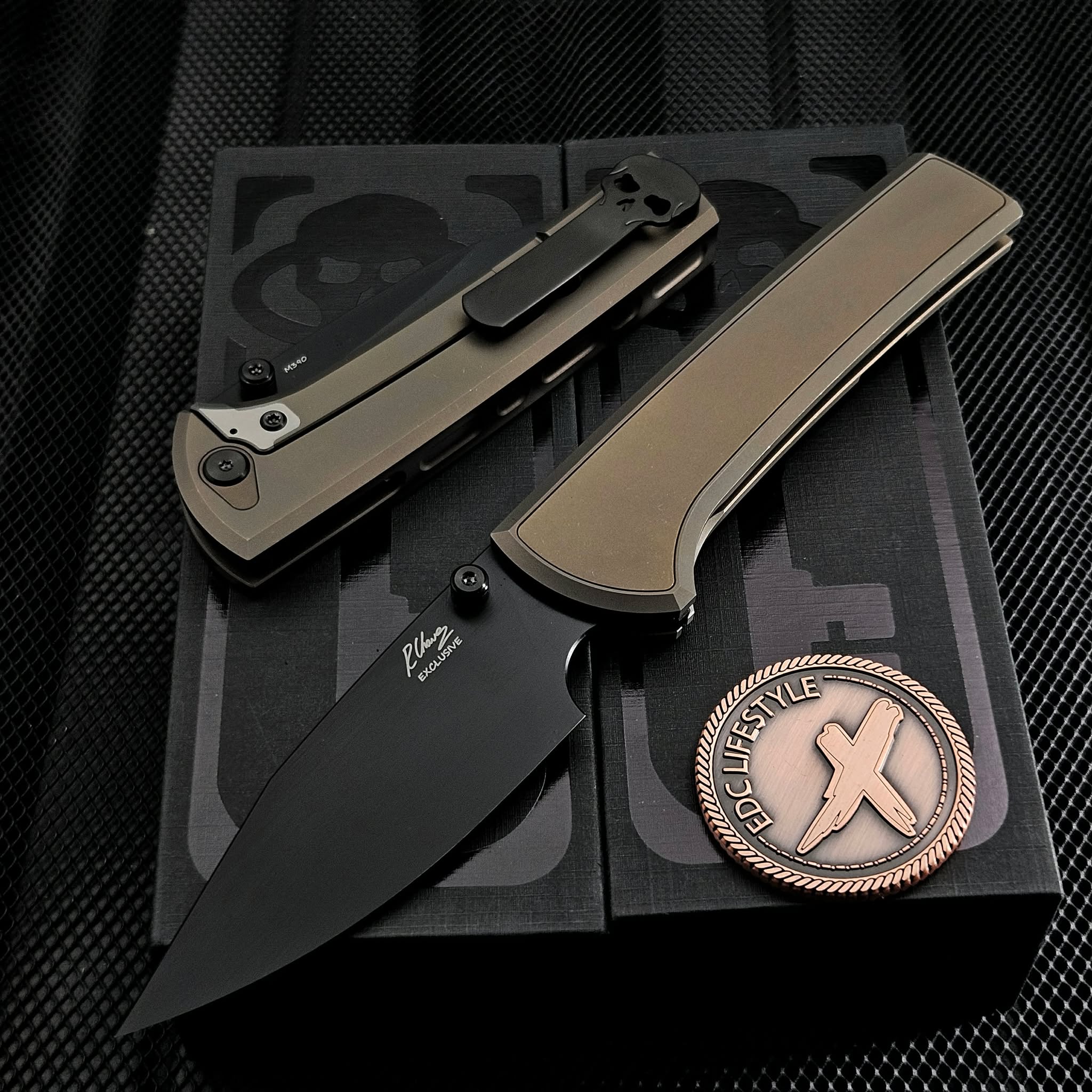 Chaves Integral Scapegoat 229 Bronze Titanium Chisel PVD