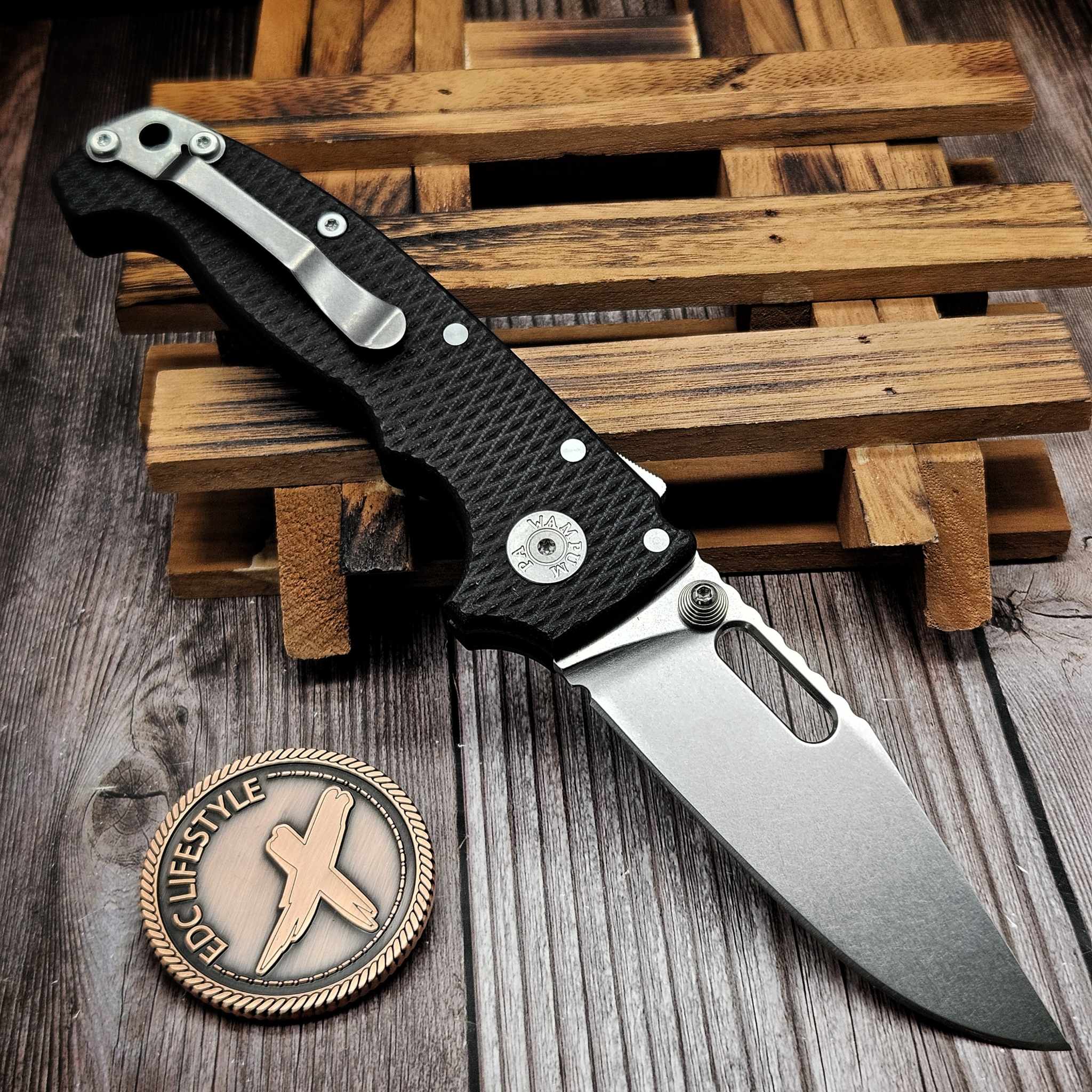 Moooi◇Dear Ingo ディアインゴ 黒or白 リプロ新品未使用 Demko AD20I Slim Shark Lock Clip Point Nitro-X7 Black G10