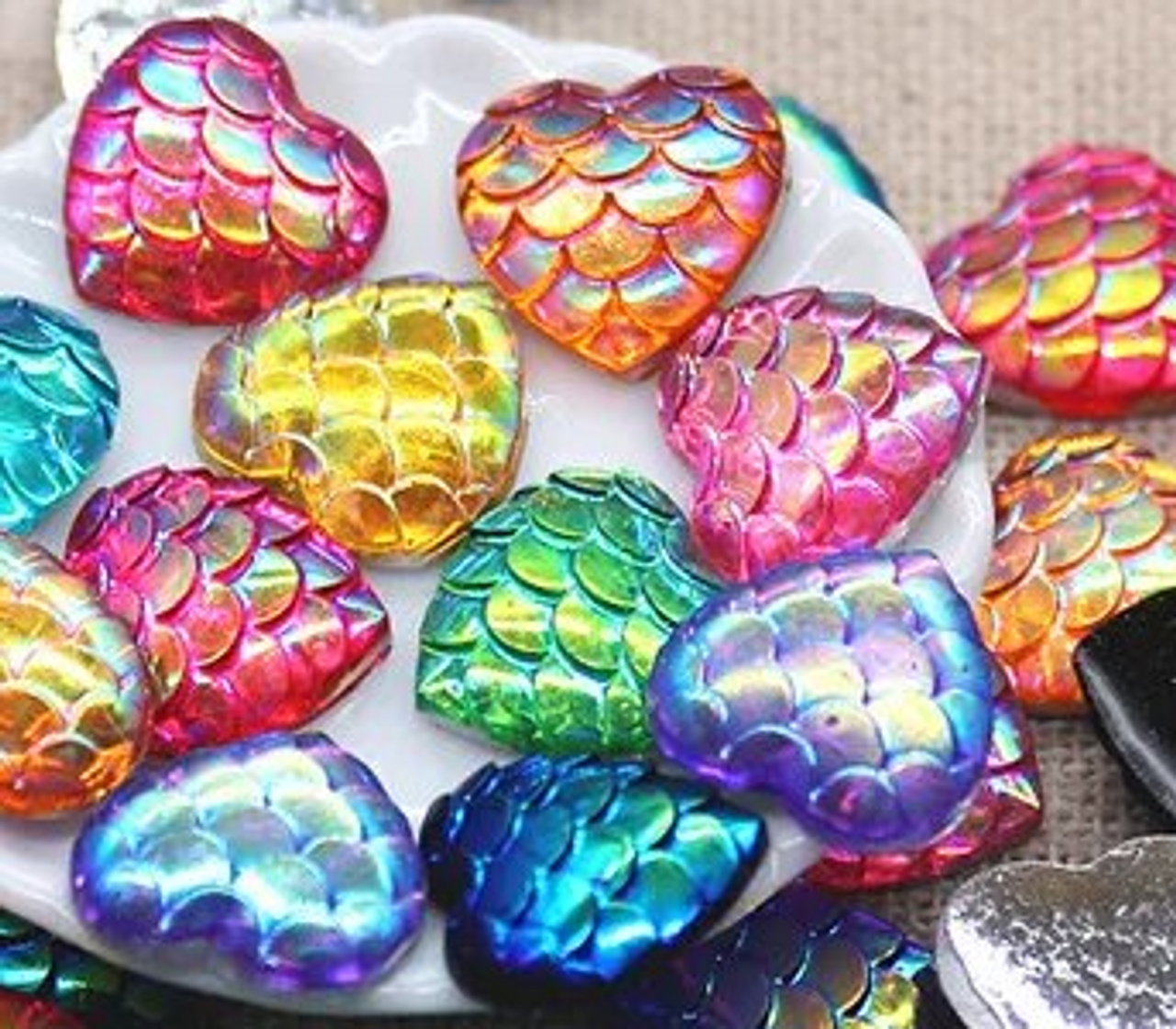 Scaled Heart Gems 30ct - Choose Color