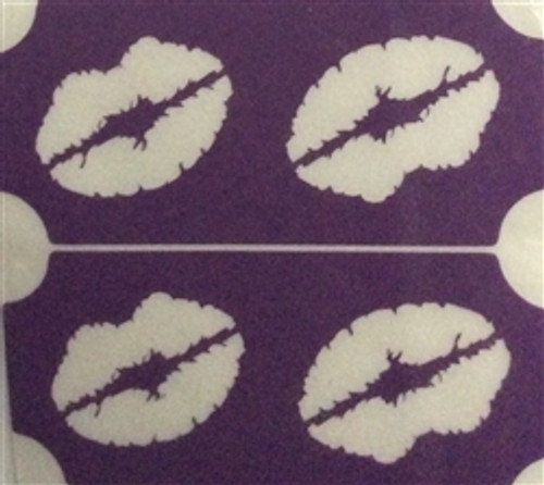 Four Lips - 3 Layer Stencil