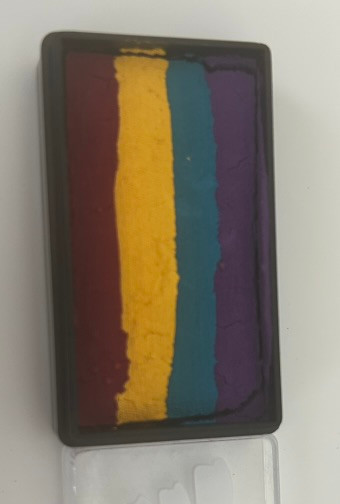 Fazmataz Rainbow Blend Split Cake