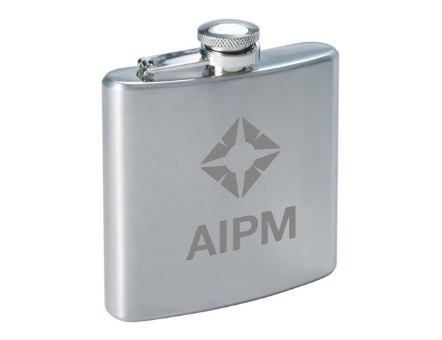 A drink bottle in stainless steel with a sleek design and a logo on its surface.