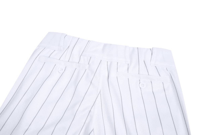 Cropped pants in white with vertical stripes and two back pockets, featuring a logo on the waistband.