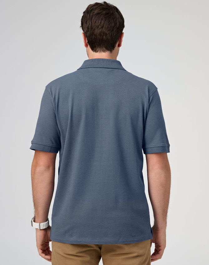 Men's cotton stretch polo in a blue hue, featuring a classic collar and short sleeves; includes a logo.