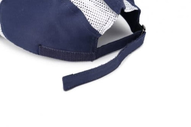 A navy blue sport mesh running cap with a breathable mesh design and an adjustable strap at the back.