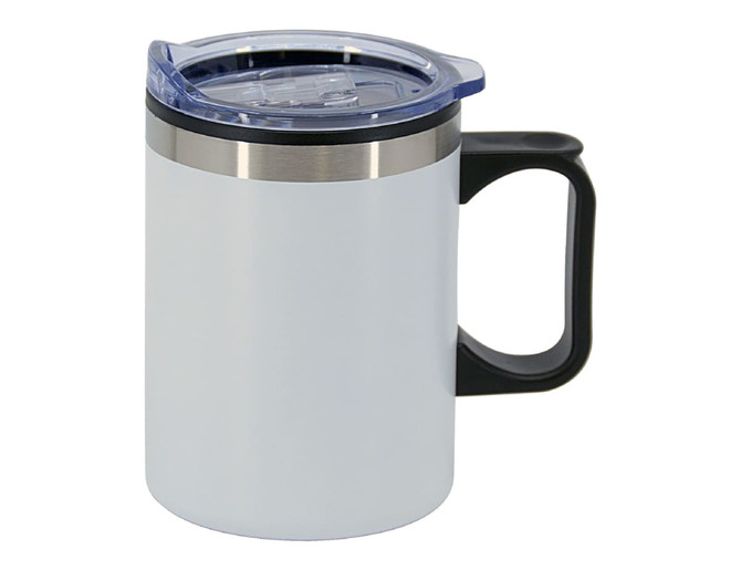A double wall travel mug featuring a stainless steel band, white exterior, black handle, and clear lid.