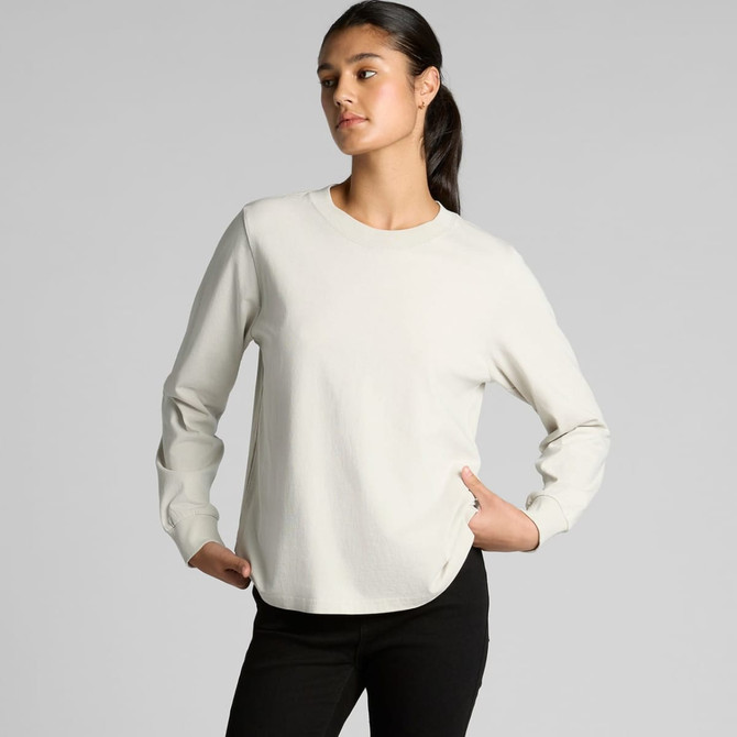 A long-sleeve, light grey T-shirt featuring a casual fit and a subtle logo.