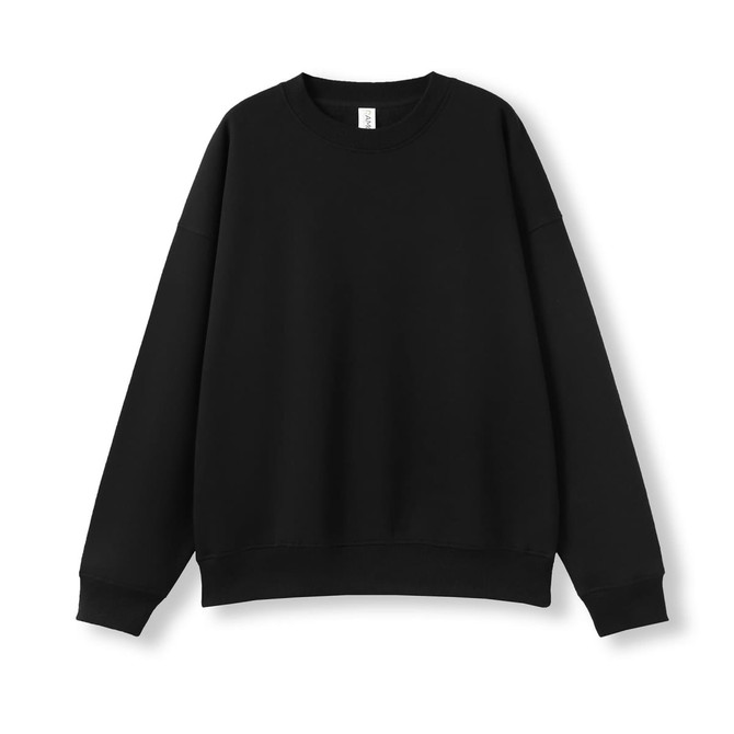 A black oversize crew neck fleece jumper in 4XL and 5XL sizes, featuring a simple design and a logo.