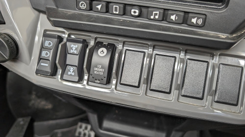 Polaris RZR XP 1000 2024+ with Dash Switch