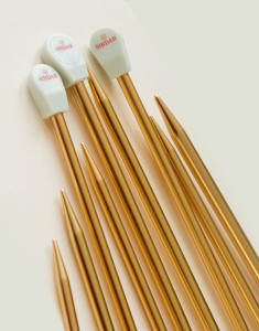 Sirdar Single Point Knitting Needles in different sizes Sirdar Single Point Knitting Needles in different sizes