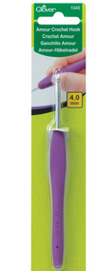 Clover Amour Crochet Hook, 15cm x 4mm