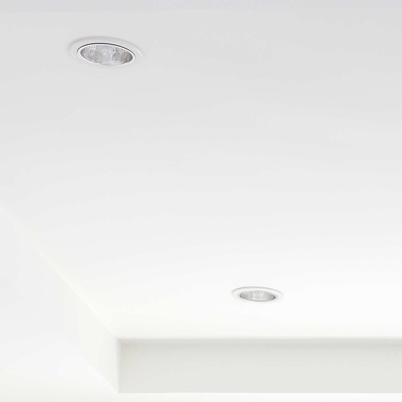 Downlights in ceiling Downlights in ceiling