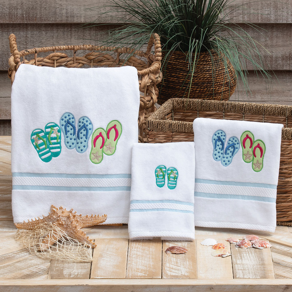 Beach Themed & Nautical Bath Towels Bella Coastal Décor