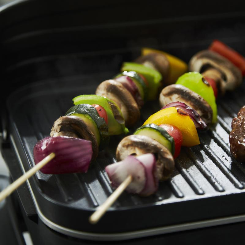 Tower 2200W Indoor/Outdoor Electric Barbecue Grill Mega Appliances