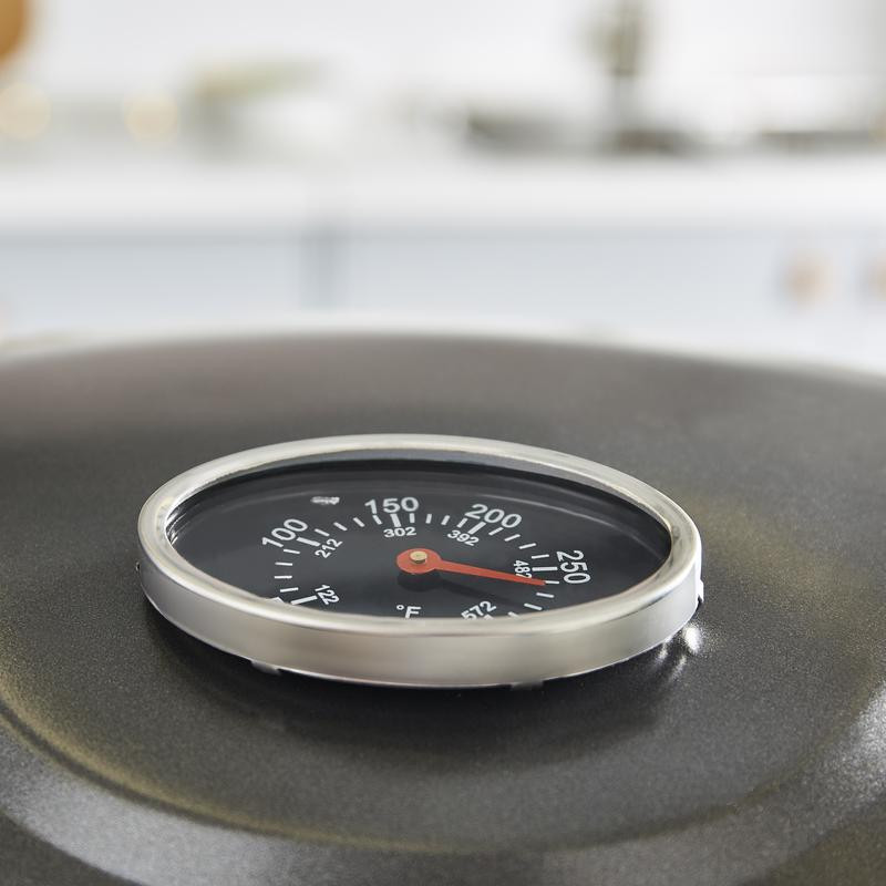 Tower XL Indoor Outdoor Electric BBQ Grill and Griddle with Wings and