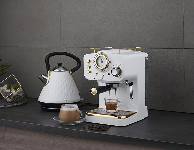 Swan Gatsby Pump Espresso Coffee Machine White Mega Appliances
