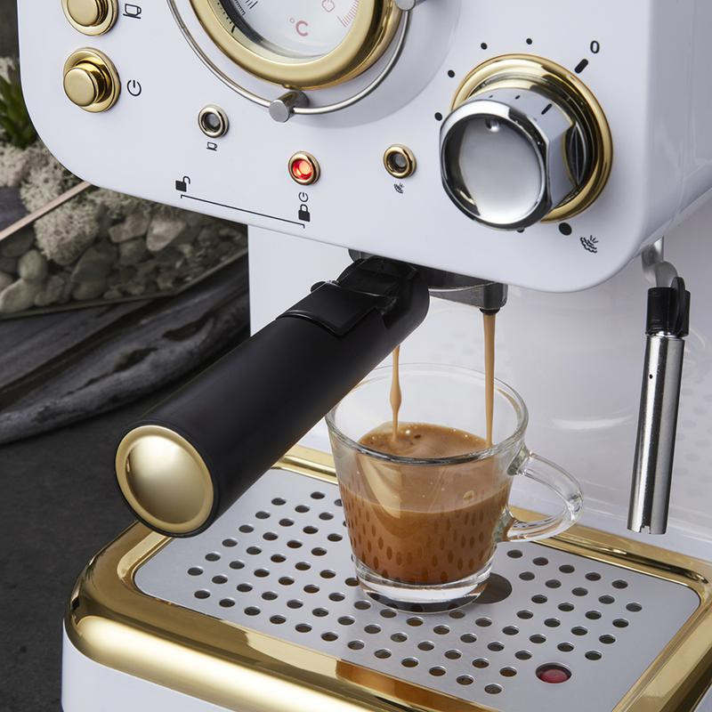 Swan Gatsby Pump Espresso Coffee Machine White Mega Appliances