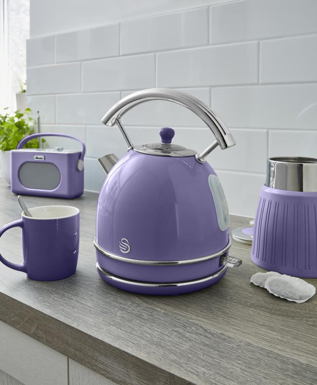 Swan 1.8 Litre Retro Dome Kettle Purple Mega Appliances