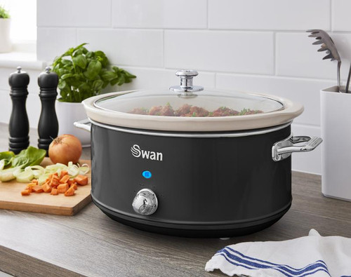 Swan 6.5L Slow Cooker Retro - Black