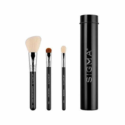 Sigma Essential Trio Brush Set + Brush Tin in your choice of black or pink. Sigma Essential Trio Brush Set + Brush Tin in your choice of black or pink.