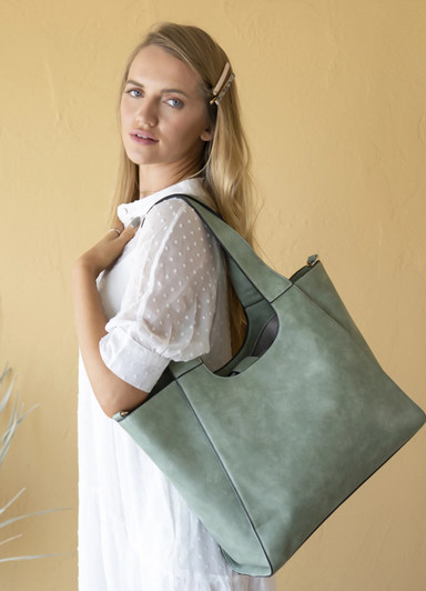 Jen & Co Lane Tote Bag with Pouch style shot 2 Jen & Co Lane Tote Bag with Pouch style shot 2
